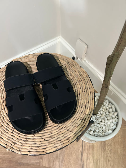 Tropez Sandals - Black